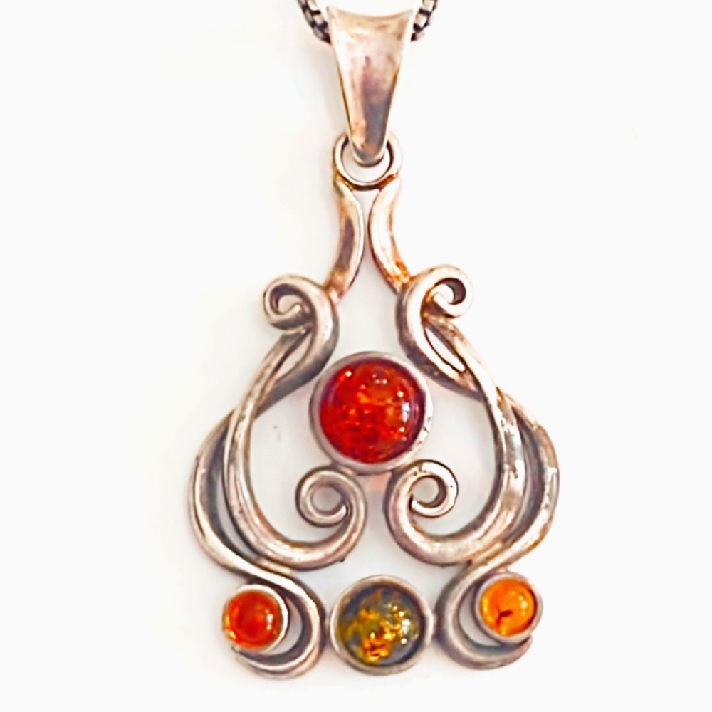 Vintage Baltic Amber and Sterling Silver Necklace